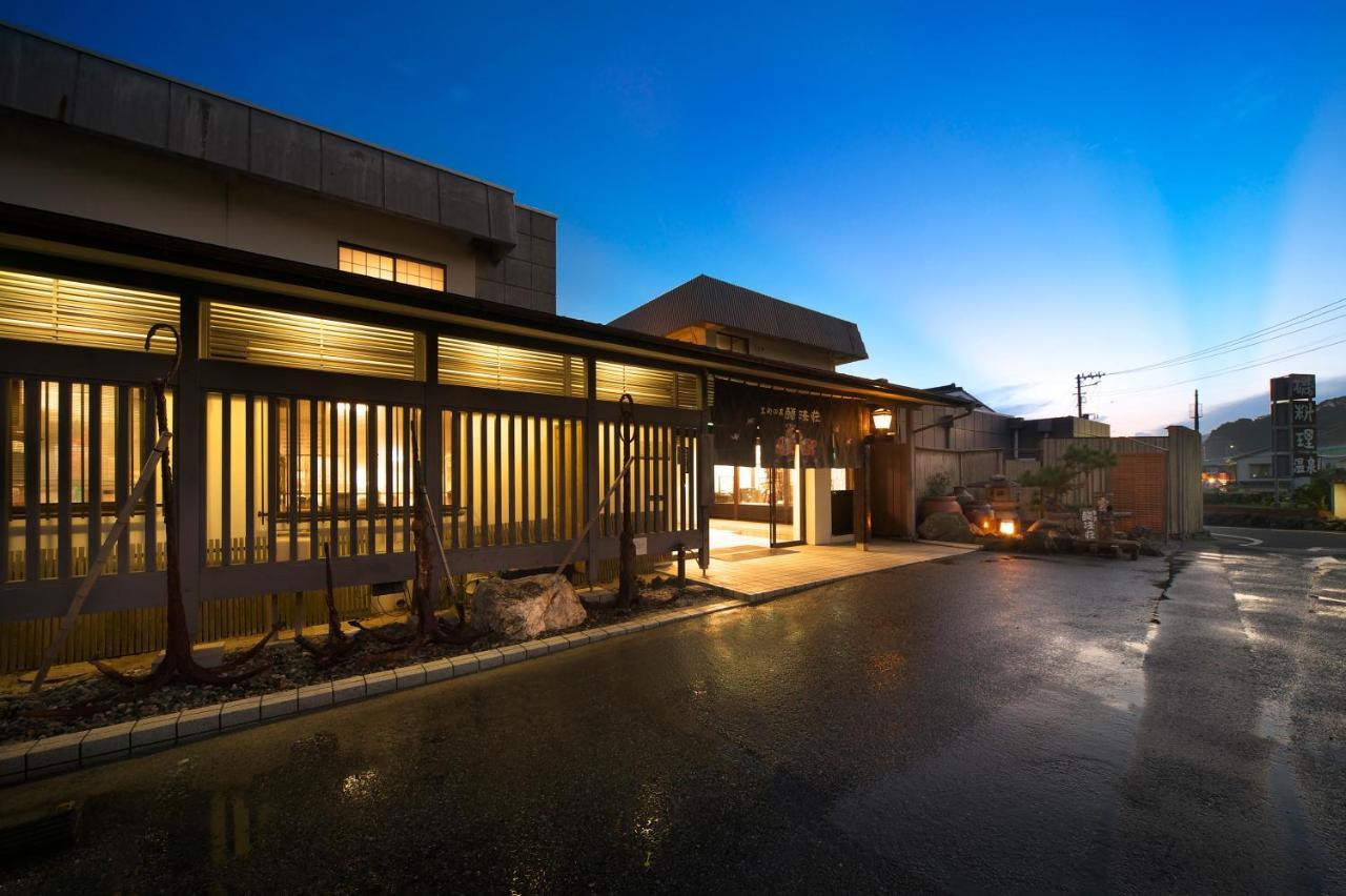 黒潮の宿 臨海荘 -Kuroshio No Yado Rinkaisou- Katsuura  Exterior photo